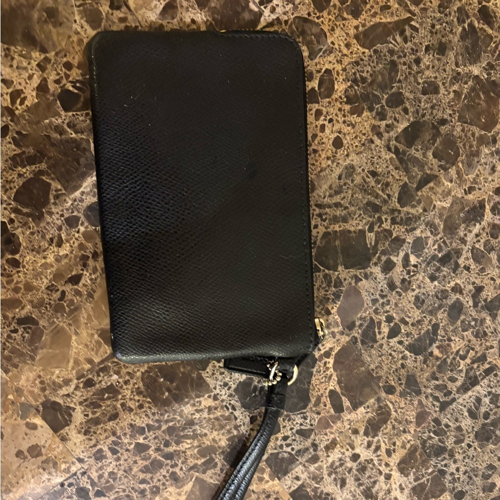 Coach black leather wristlet like new - Picture 2 of 6